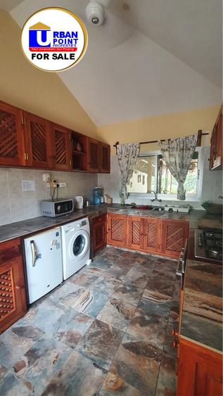 3 Bed Villa with En Suite in Watamu - Vista 4