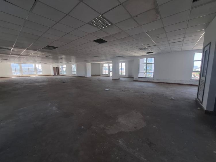 2,000 ft² Office with Service Charge Included in Westlands Area - Vista 3
