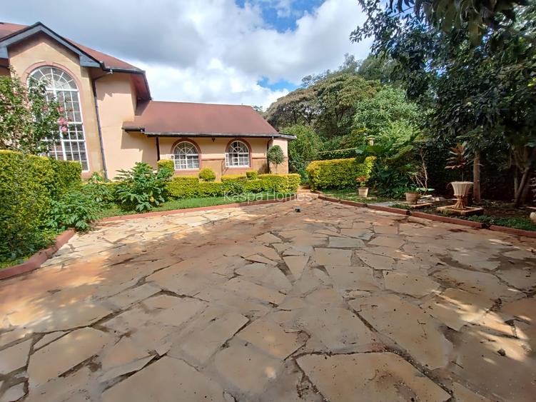 3 Bed House with En Suite in Karen