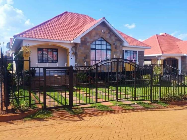 4 Bed House with En Suite at Kenyatta Road