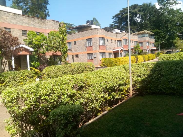 4 Bed Townhouse with En Suite in Lavington