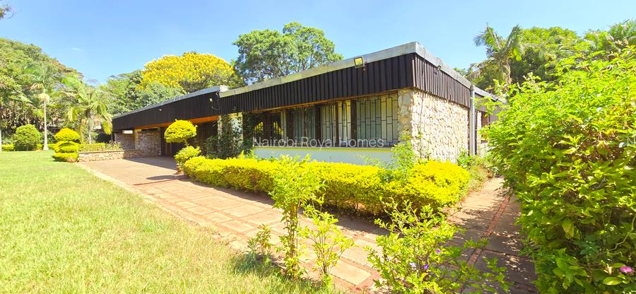6 Bed House with En Suite at Muthaiga Road