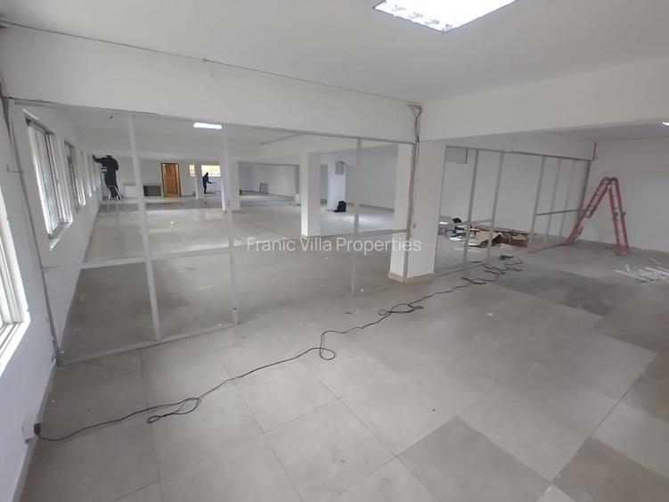 5,000 ft² Office with Parking in Kilimani