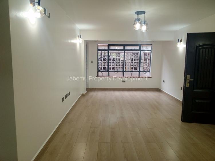 2 Bed Apartment with En Suite in Westlands Area