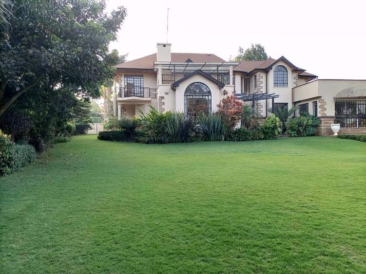 5 Bed House with En Suite in Runda