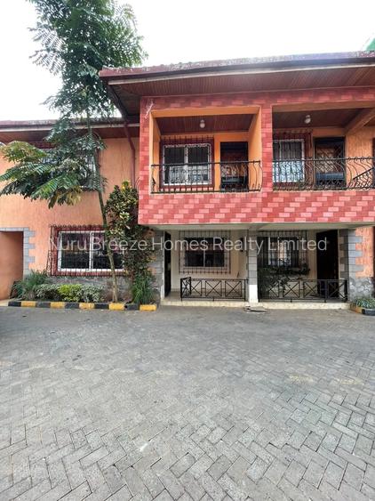 4 Bed Townhouse with En Suite in Kileleshwa