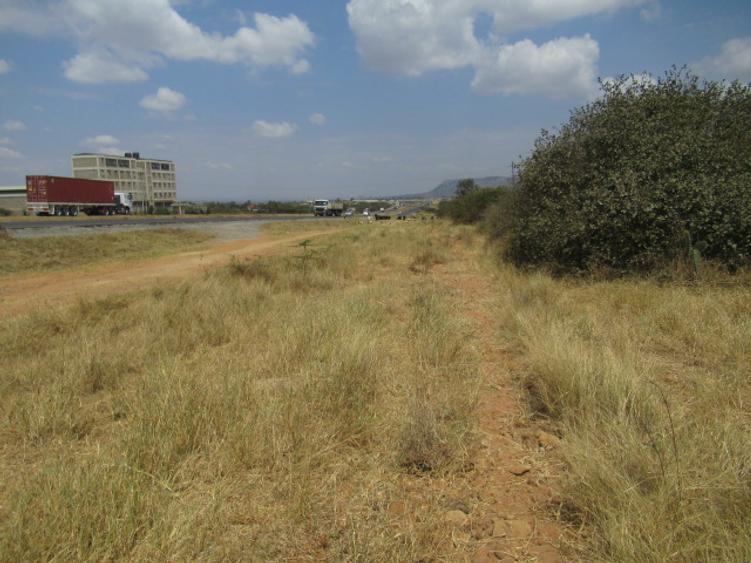 Commercial Land at Maanzoni