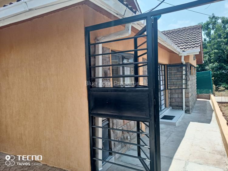 Serviced 1 Bed Apartment with En Suite at Off Ruaka Rd