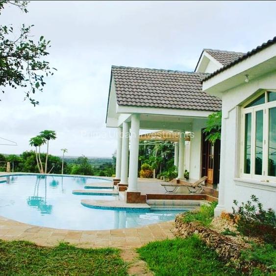 5 Bed Villa with En Suite in Vipingo