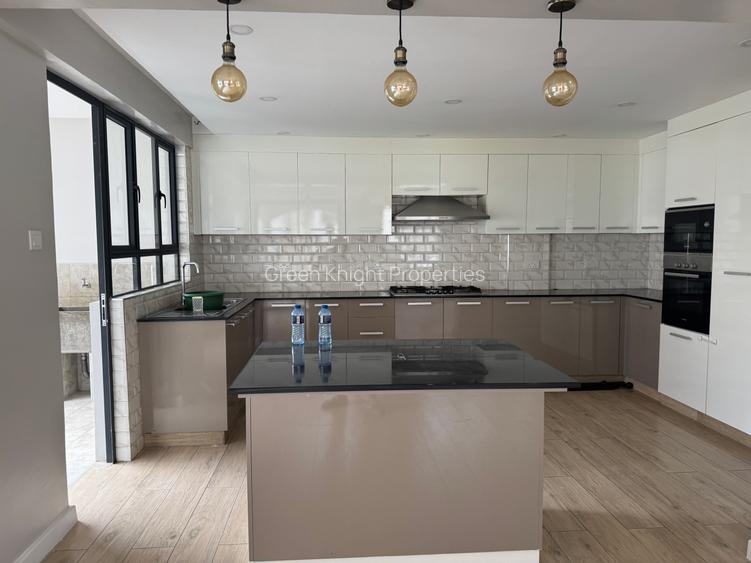 Serviced 3 Bed Apartment with En Suite in Lavington