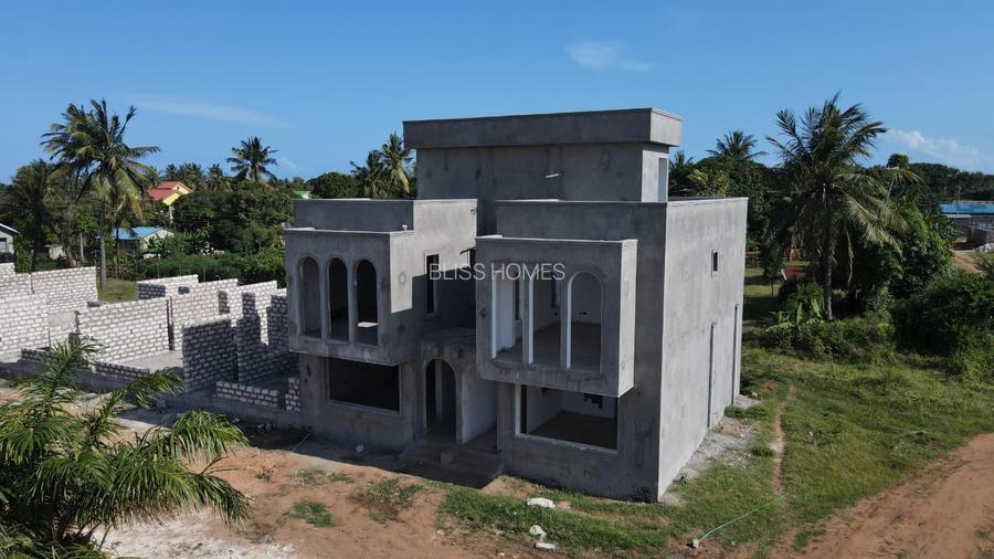 3 Bed Townhouse with En Suite at Mtwapa