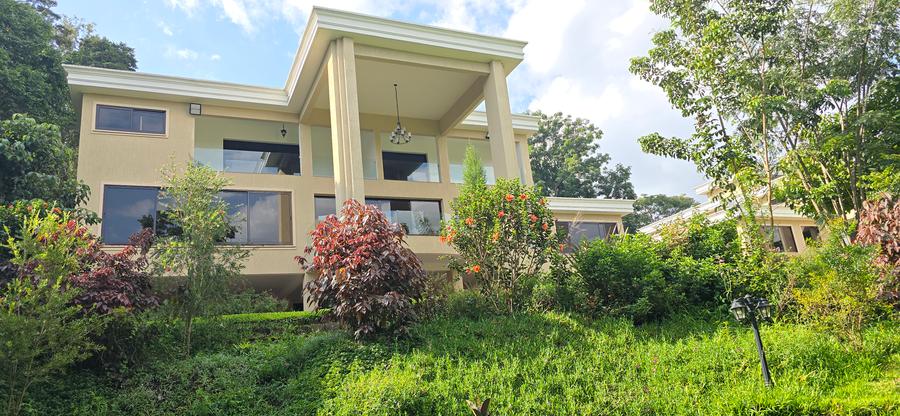 5 Bed House with En Suite at Loresho Road 5 Bed House with En Suite at Loresho Road