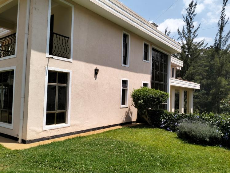 6 Bed Townhouse with En Suite in Kitisuru 6 Bed Townhouse with En Suite in Kitisuru