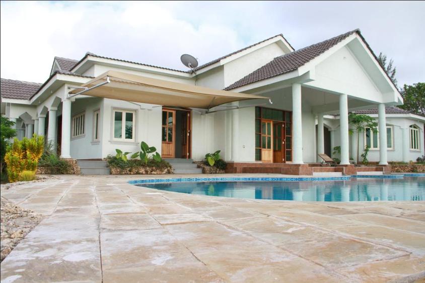 5 Bed Villa with En Suite at Vipingo