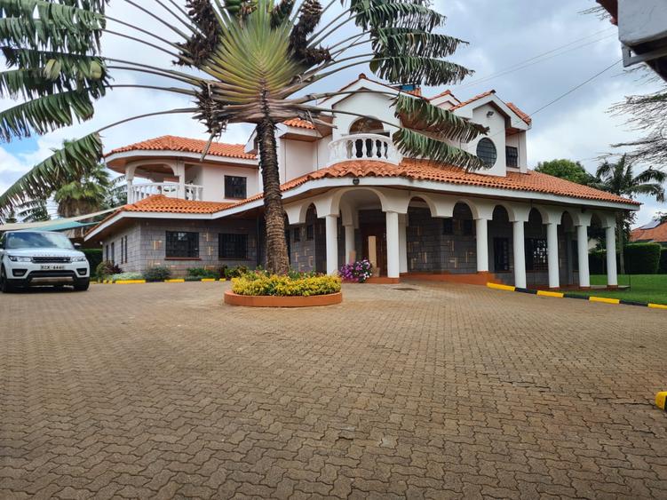 5 Bed Townhouse with En Suite in Runda