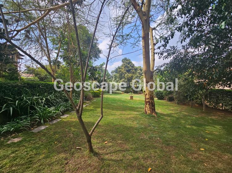 4 Bed House with En Suite in Runda