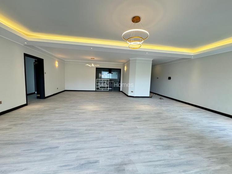 3 Bed Apartment in Riverside