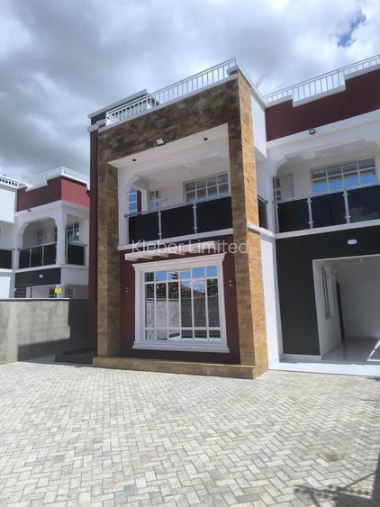 4 Bed Townhouse with En Suite in Kitengela