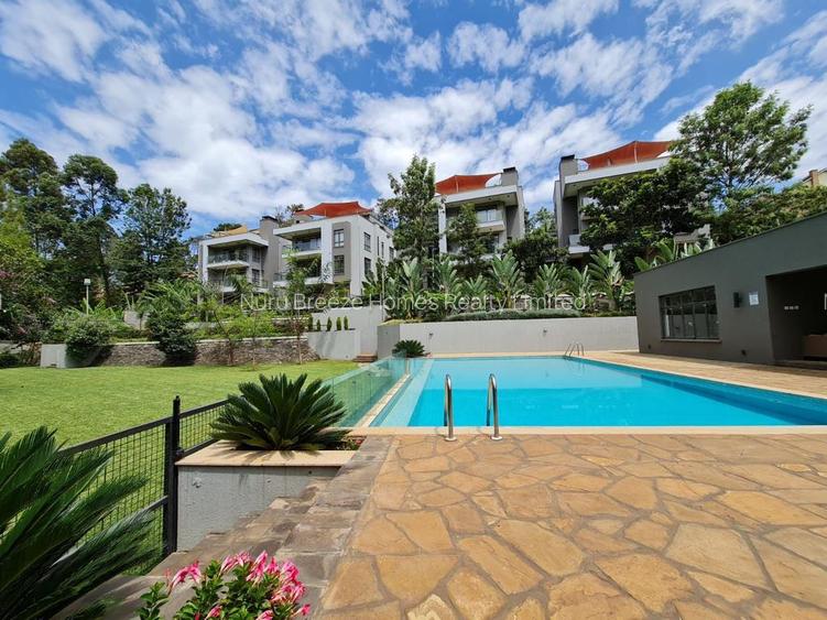 5 Bed Townhouse with En Suite in Kitisuru