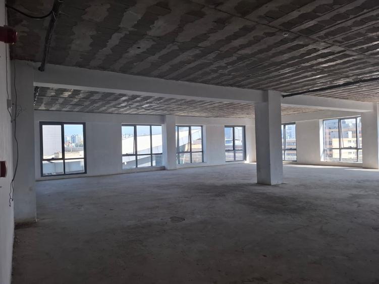 2,000 ft² Office with Service Charge Included in Westlands Area - Vista 2