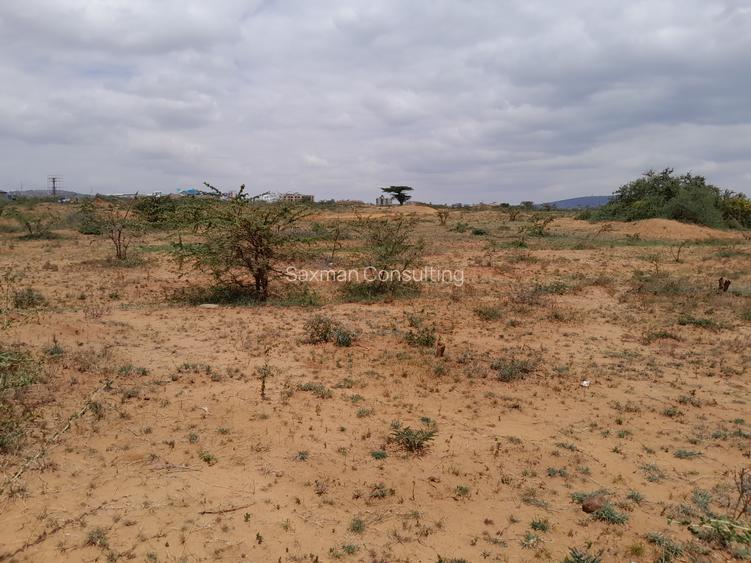 Land in Isinya