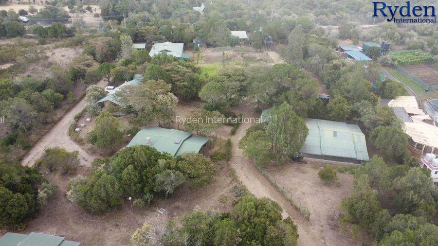 10 Bed House with En Suite at In Naromoru On Nanyuki - Nyeri Highway