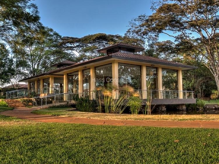 4,550 ft² Commercial Property with Backup Generator in Karen