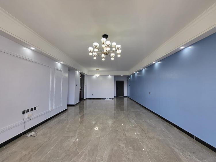 4 Bed Apartment with En Suite in Riara Road