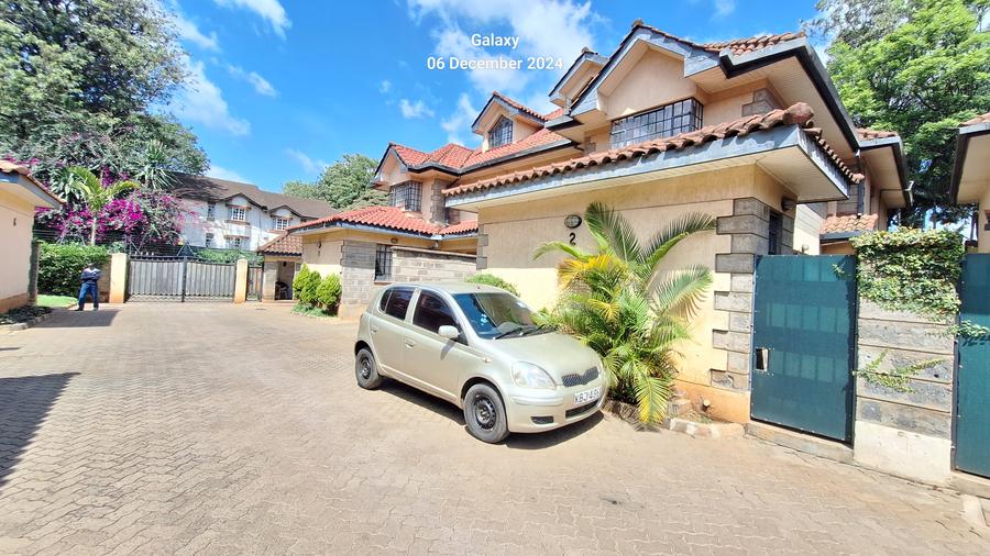 4 Bed Townhouse with En Suite at Off Gitanga Road