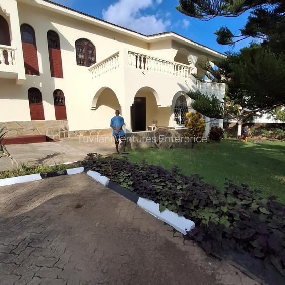 4 Bed Villa with En Suite at Nyali Mombasa
