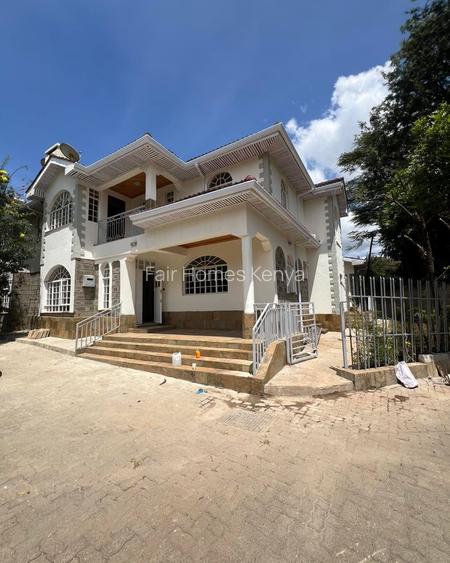 4 Bed Townhouse with En Suite at Amboseli Lane