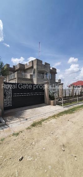 5 Bed House at Enkasiti