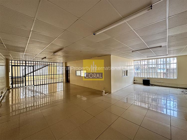 4,483 ft² Office in Parklands