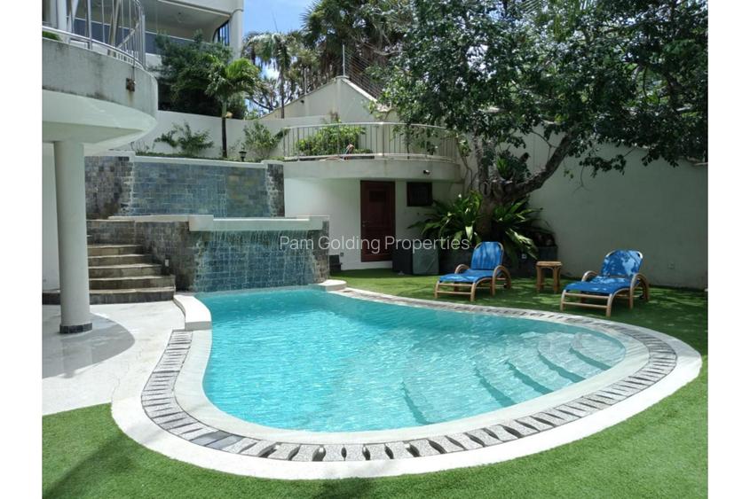 2 Bed Apartment with En Suite in Nyali Area