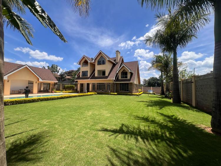 5 Bed House with En Suite in Lavington