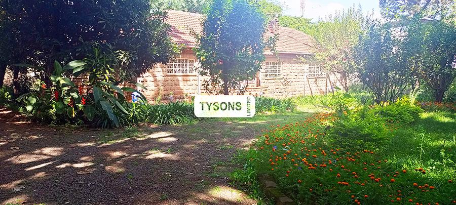 1.023 ac Commercial Land in Westlands Area