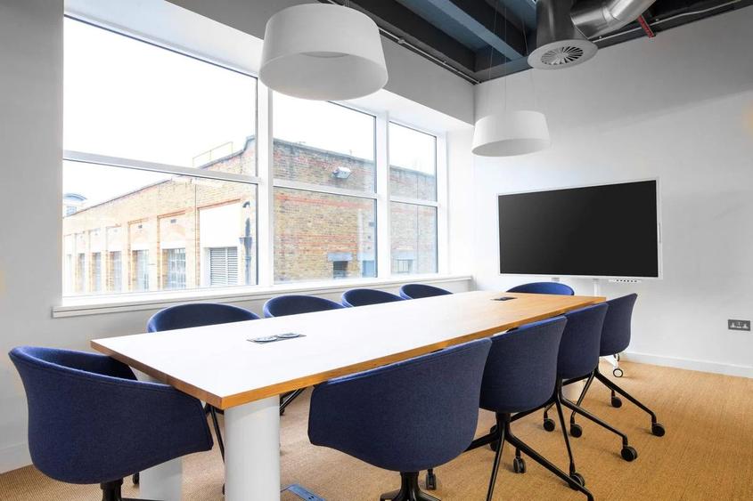 Furnished 110 m² Office with Fibre Internet at Global Trade Centre