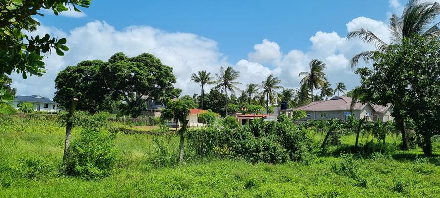 500 ft² Land at Kanamai