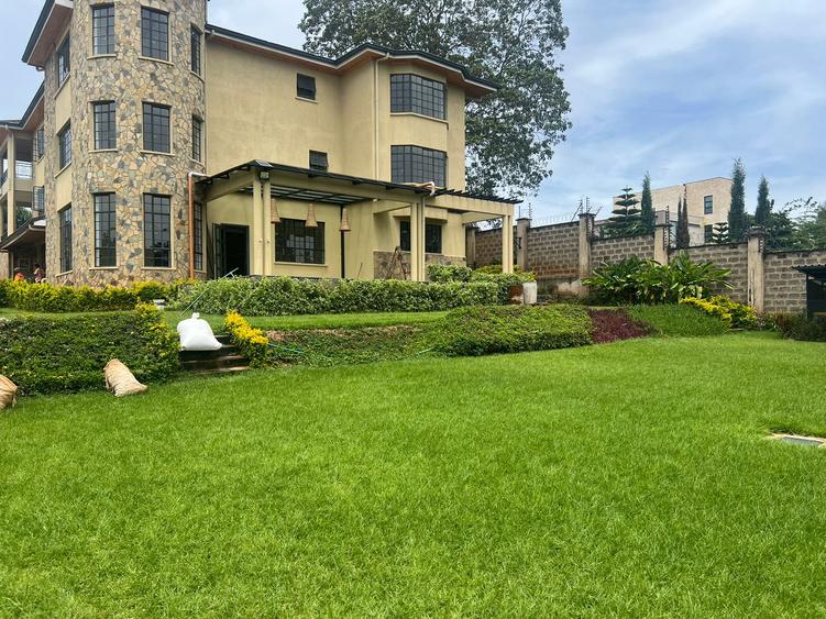 6 Bed House with Staff Quarters in Runda 6 Bed House with Staff Quarters in Runda