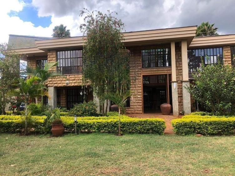 5 Bed House with En Suite at Nyari Estate