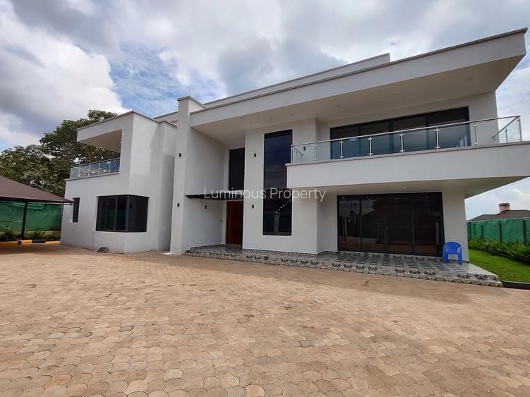 4 Bed House with En Suite in Tatu City