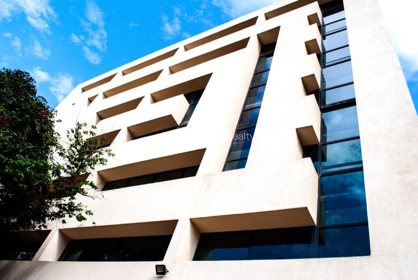 Commercial Property with Backup Generator in Parklands