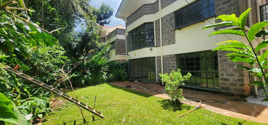 5 Bed Townhouse with En Suite in Westlands Area 5 Bed Townhouse with En Suite in Westlands Area