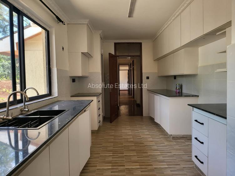 4 Bed House with En Suite in Loresho