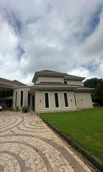 7 Bed Villa with En Suite in Karen 7 Bed Villa with En Suite in Karen