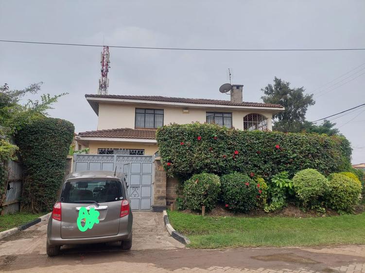 5 Bed House with En Suite in Donholm