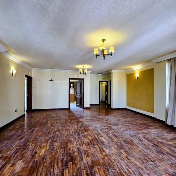 1 Bed Apartment with En Suite in State House - Bild 5