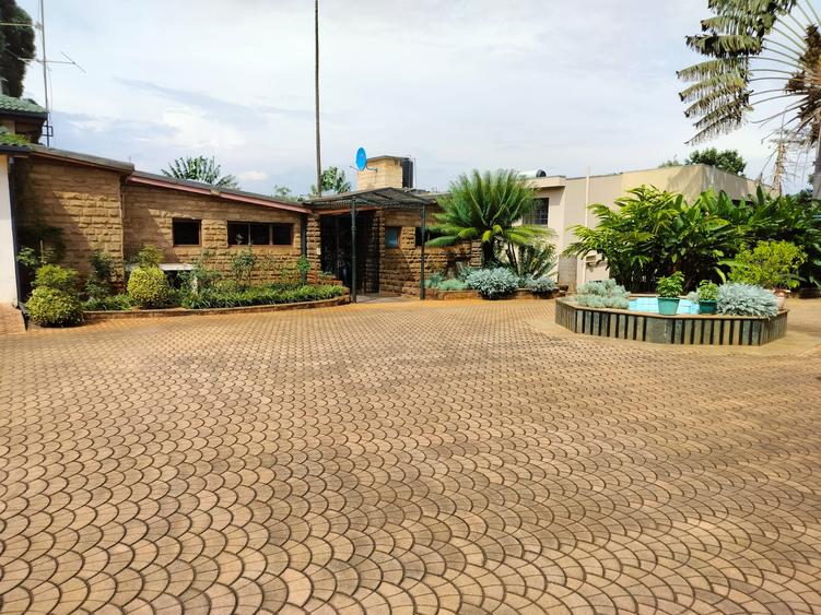 5 Bed House with En Suite in Kitisuru