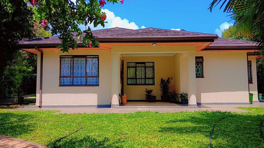 2 Bed House with En Suite in Runda 2 Bed House with En Suite in Runda