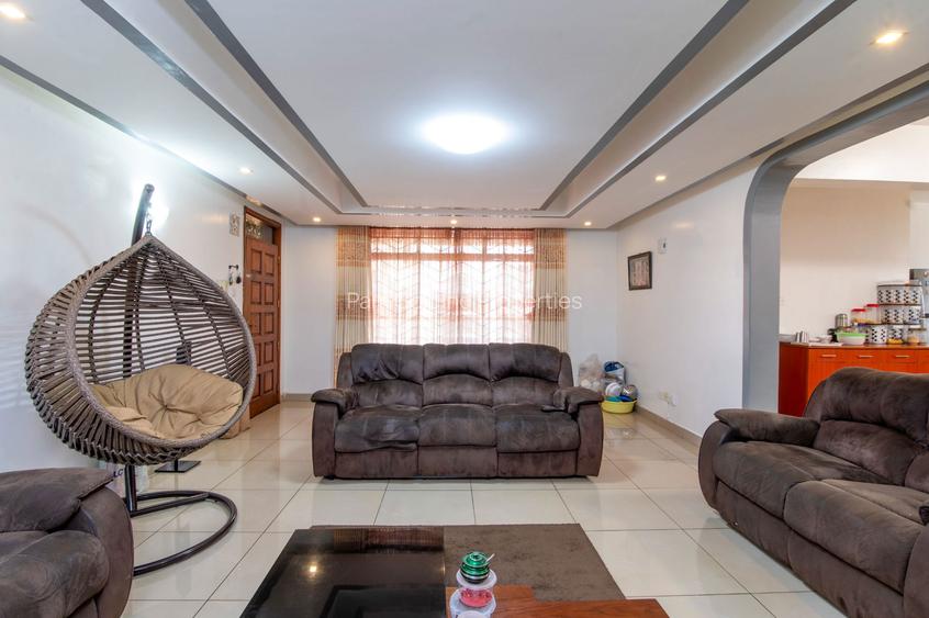 3 Bed Apartment with En Suite in Parklands